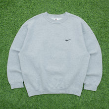 Load image into Gallery viewer, Nike Small Swoosh Embroidered Logo Boxy Crewneck Grey Sweatshirt - L
