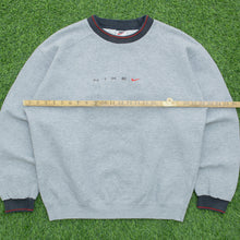 Load image into Gallery viewer, 1999 Nike Spell Out Small Swoosh Embroidered Boxy Crewneck Grey Sweatshirt - M
