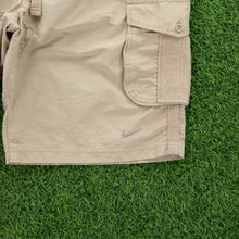 Load image into Gallery viewer, (2007) Nike Randall’s Island Downing Stadium Small Swoosh Embroidered Cream Cargo Shorts - L (32-36”)
