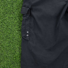 Load image into Gallery viewer, (2007) Nike Fit Small Swoosh Embroidered Adjustable Black Cargo 3/4 Length Shorts - L (34/36”)
