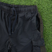 Load image into Gallery viewer, (2006) Nike Randall’s Island Downing Stadium Small Swoosh Embroidered Dark Green Brown Cargo Shorts - L (32-36”)
