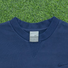 Load image into Gallery viewer, Nike Athletic 71 Small Swoosh USA Spell Out Embroidered Stripe Piping Boxy Crewneck Navy Sweatshirt - M
