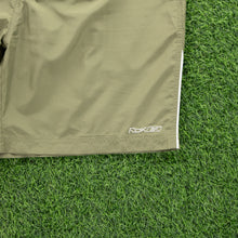 Load image into Gallery viewer, Reebok Small Spell Out Embroidered Logo Pocket Khaki Sports Shorts - L (32-36”)
