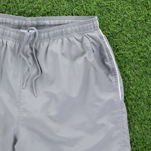 Load image into Gallery viewer, Reebok Small Embroidered Logo Pocket Grey Sports Shorts - L (32-36”)
