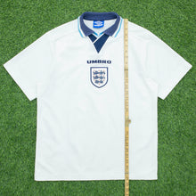 Load image into Gallery viewer, 1995 1997 England Home Football Shirt Size Large Euro 1996 Genuine Original
