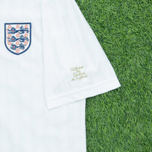 Load image into Gallery viewer, 1995 1997 England Gascoigne 8 Home Football Shirt Size XL Euro 1996 Genuine Original (Copy 4)
