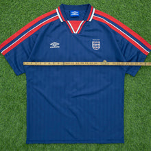 Load image into Gallery viewer, 1995 1997 England Gascoigne 8 Home Football Shirt Size XL Euro 1996 Genuine Original (Copy 11)
