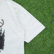 Load image into Gallery viewer, Farley &amp; Co ‘Do Not Feed The Bears, I Am Not A Bear, Trust Me’ Yellowknife N.W.T Joke Graphic Single Stitch T-Shirt - M
