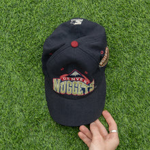 Load image into Gallery viewer, Denver Nuggets Starter Western Conference NBA Basketball 6-Panel Flexfit Fitted Cap - One Size

