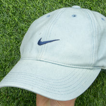 Load image into Gallery viewer, 2002 Nike Small Swoosh Embroidered Baby Blue Two Tone 6-Panel Snapback Cap - One Size (S)
