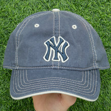 Load image into Gallery viewer, New York Yankees Embroidered Reverse Contrast Stitch New Era MLB 6-Panel Cap - One Size
