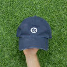Load image into Gallery viewer, New York Yankees Embroidered MLB Twins Enterprise 6-Panel Cap - One Size
