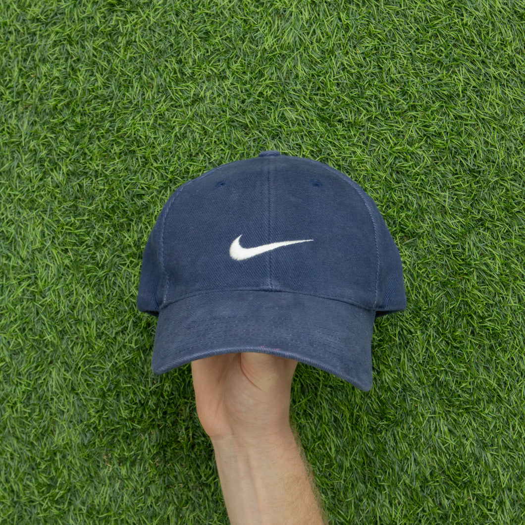 2001 Nike Swoosh Embroidered Navy 6-Panel Snapback Cap - One Size