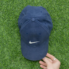 Load image into Gallery viewer, 2001 Nike Swoosh Embroidered Navy 6-Panel Snapback Cap - One Size
