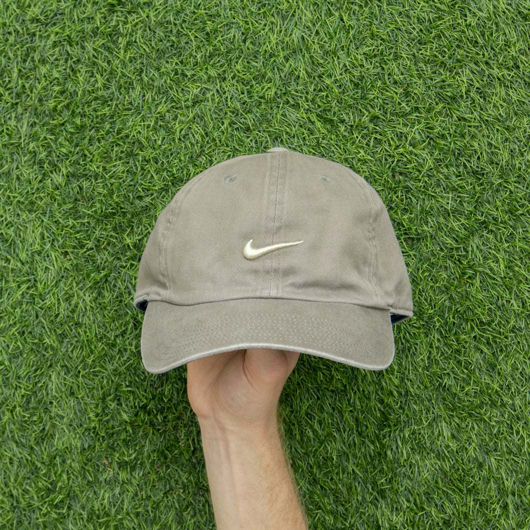 1998 Nike Small Swoosh Embroidered Grey Two Tone 6-Panel Cap - One Size