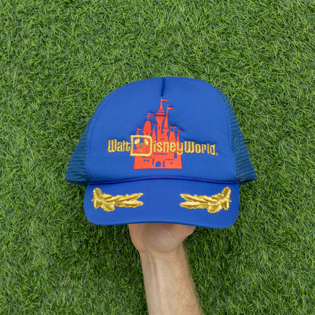 Walt Disney World Magic Kingdom Castle Embroidered Laurel Wreath Mesh Rope Trucker Snapback Cap - One Size