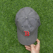 Load image into Gallery viewer, Boston Red Sox Embroidered MLB 6-Panel Baseball Cap - One Size
