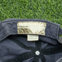 Load image into Gallery viewer, Boston Red Sox Embroidered MLB 6-Panel Baseball Cap - One Size
