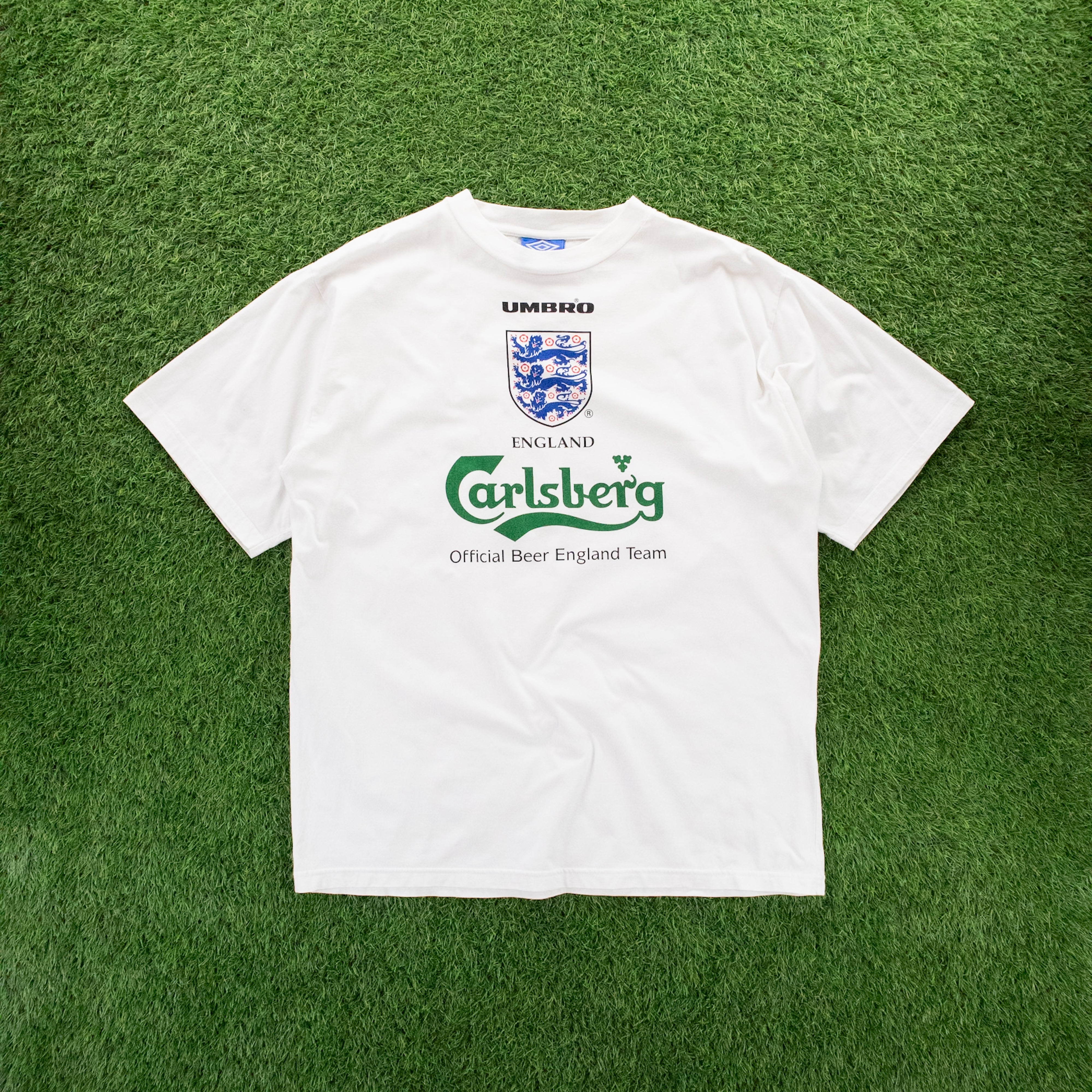 1996) England Umbro Carlsberg Promotional Graphic Football T-Shirt