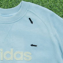 Load image into Gallery viewer, Women’s 2001 Adidas Spell Out Embroidered Logo Boxy Crewneck Light Blue Sweatshirt - M (10-12)
