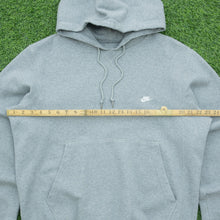 Load image into Gallery viewer, 2008 Nike Small Swoosh Embroidered Logo Boxy Grey Hoodie - L
