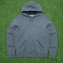 Load image into Gallery viewer, 2007 Nike Small Swoosh Embroidered Logo Drawstring Raglan Grey Hoodie - M
