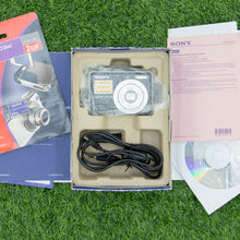 Load image into Gallery viewer, Sony Cybershot DSC-S930 10.1MP Digital Camera Black/Silver

