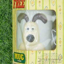 Load image into Gallery viewer, 1989 Gromit Wallace &amp; Gromit Ceramic Collectible Mug (BNIB)
