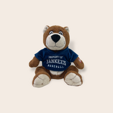 Load image into Gallery viewer, (2000’s) New York Yankees Baseball Moving Teddy Bear 6” Plush Soft Toy
