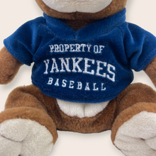 Load image into Gallery viewer, (2000’s) New York Yankees Baseball Moving Teddy Bear 6” Plush Soft Toy
