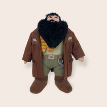 Load image into Gallery viewer, (2001) Rubeus Hagrid Harry Potter Warner Bros 10” Plush Soft Toy
