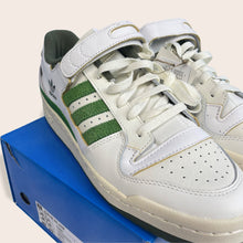 Load image into Gallery viewer, Adidas originals Forum 84 low trainers - Green/Cream
