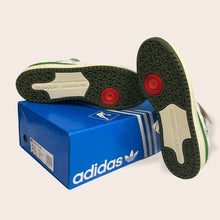 Load image into Gallery viewer, Adidas originals Forum 84 low trainers - Green/Cream
